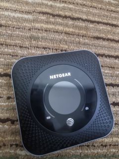 Netgear NightHawk mobile router Mr1100