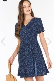 THE CLOSET LOVER Doreen Print Floral Dress