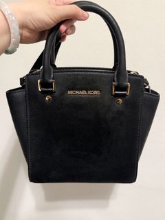 Authentic Michael Kors Classic Bag