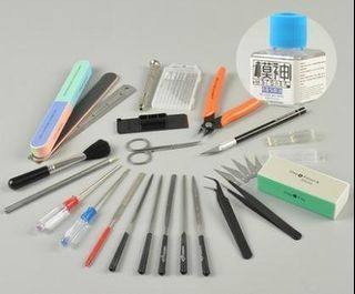Ultra Value Gundam Tool Set - All plastic models - 17 tools - nipper hobby knife polish sanding stick