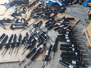 BMW Front and rear shock absorbers/air suspension Original/second hand 1 2 3 4 5 6 7 8 Series X1 X2 X3 X4 X5 X6 X7 E84 F48 U11 F39 U10 E83 F25 G01 G08 F97 F26 G02 F98 E53 E70 F15 F85 G05 E71 E72 F16 F86M G06 G07 E85 E86 E89 G29 R50 R53 R56 F56 F55 E85 E86