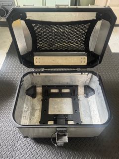 GIVI KVENTURE Top box 58L