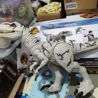 Jurassic World Atrociraptor