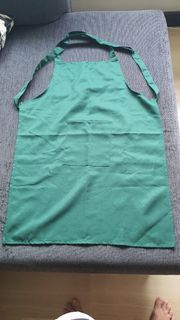 School Green Apron with Pockets