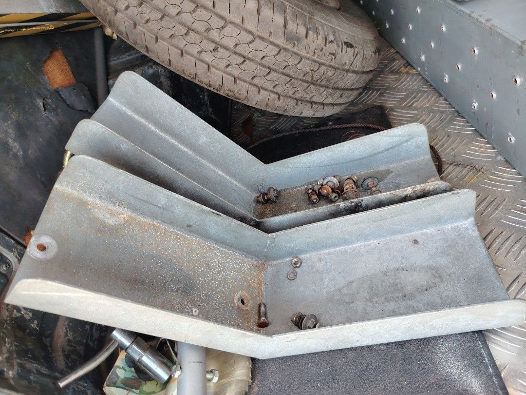 Trailer motorcycle wheel stop (Category: Motorcycle Accessories) located in Singapore. Submitted by gk.flea.store.sg (Listing ID 1388908492, Image 1). Description: 1 pair bike wheel stop. For motorcycle trailer.. Customised. Pm details. Come with screw n nuts..