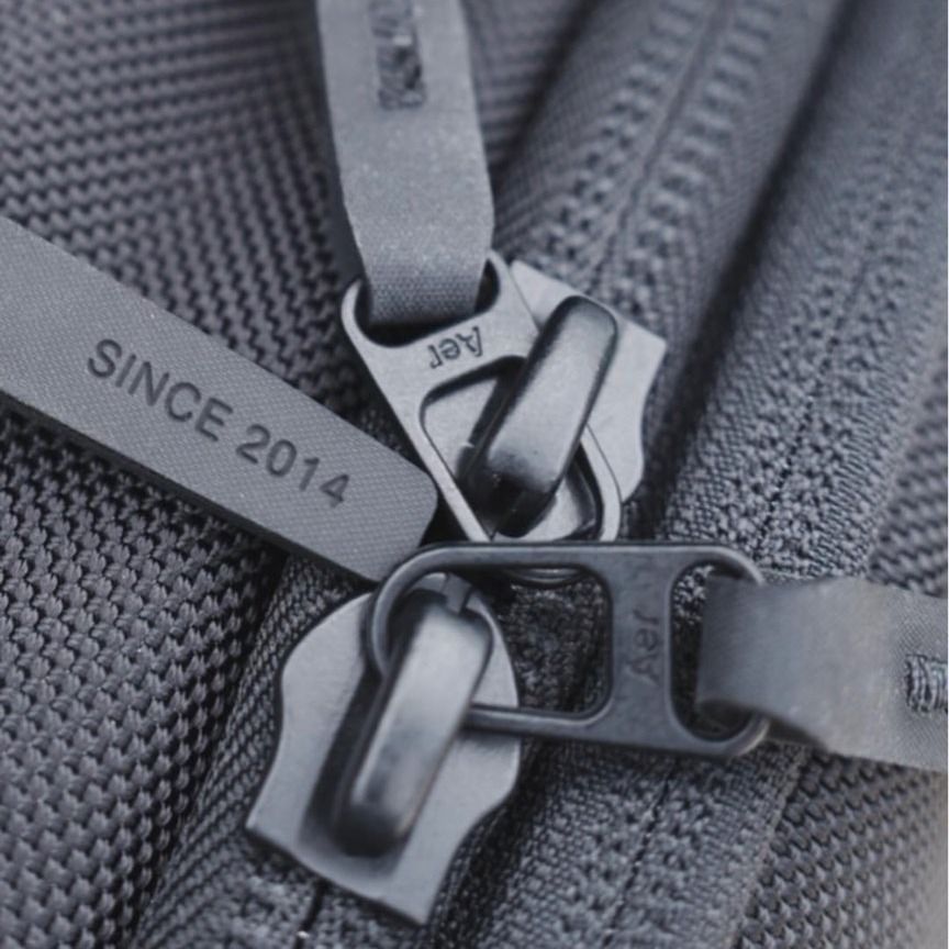 🚨ONE SET REMAINING🚨Authentic Aer City Pack Pro 2 2025 Cordura (24L) Backpack | Travel Backpack | Commuter Backpack | EDC with UrbanProtec+ Limited Lifetime Warranty 🛡️ ( IMPORTED FROM THE 🇺🇸, 100% AUTHENTIC) (Category: Backpacks) located in Singapore. Submitted by urbanomics.official (Listing ID 1375871717, Image 6). Description: 🇺🇸 AERSF USA Imported 🧾 👉 15% OFF ORDER LINK: urbanomics.sg/products/aer-city-pack-pro-2-cordura-black 💥 Sin