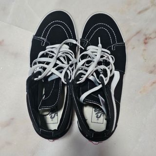 Vans Sk8-Hi Black Sneakers - Size US 9