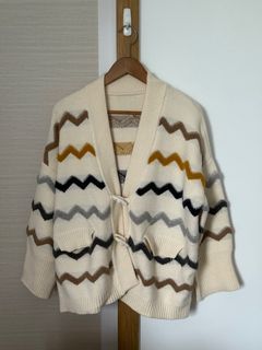 Cream Zigzag Pattern Knit Cardigan
