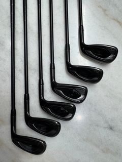 Titleist T200 black edition(2019)