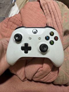 Xbox One Wireless Controller - White