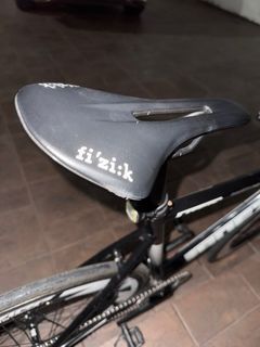 Authentic fizik r5( newer model)