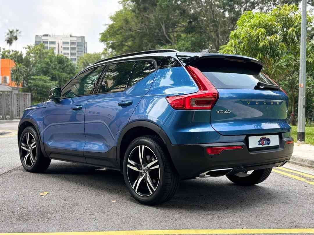 Volvo XC40 T4 R-Design (A) (Category: Used Cars) located in Singapore. Submitted by carrific18 (Listing ID 1454200805, Image 4). Description: Description Genuine low mileage with excellent condition. Stylish R-Design model offering Scandinavian luxury, sporty performance and Volvo's renowned safety. Smooth and powerful drive with Pilot Assist, premium comfort and a spacious cabin, making it ideal for both daily commuting and family outings. Featu