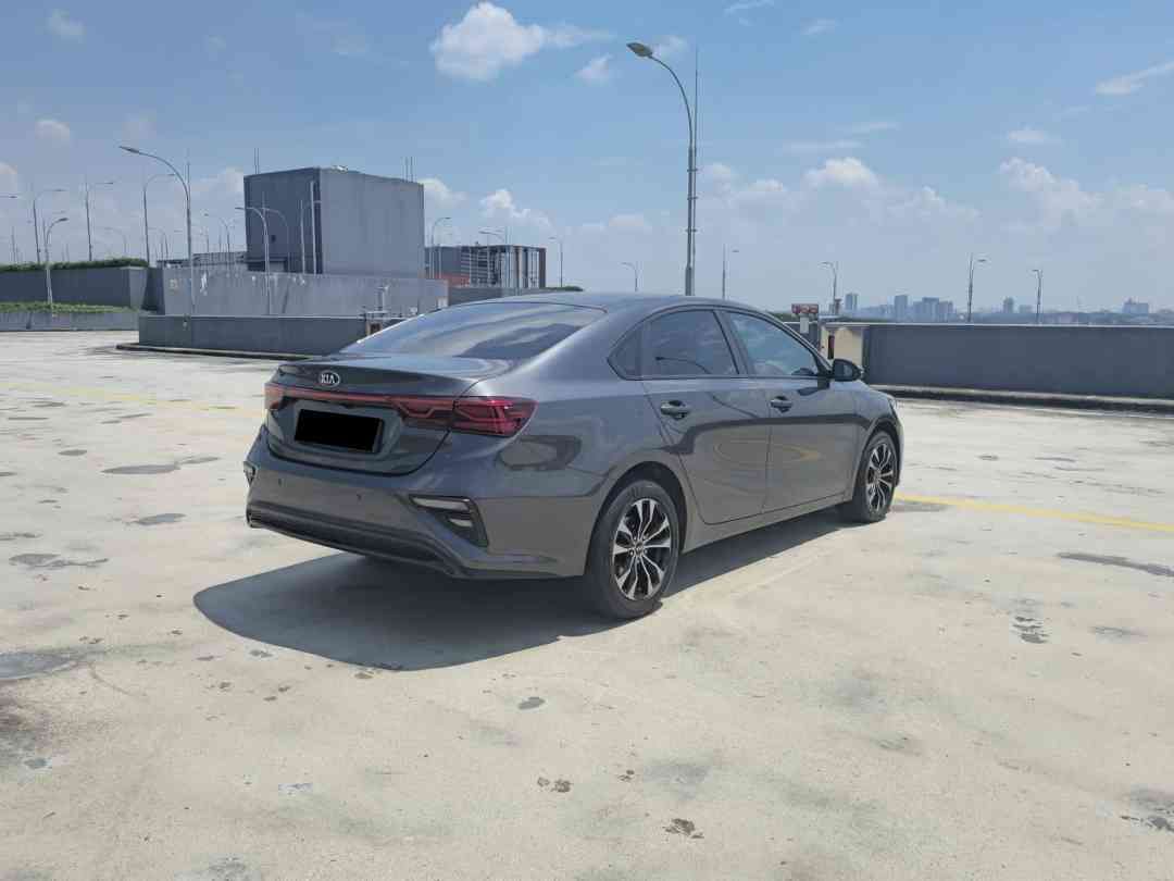 Kia Cerato 1.6 EX (A) (Category: Used Cars) located in Singapore. Submitted by cartimesautomobile (Listing ID 1456258094, Image 4). Description: Buy with confidence from our certified pre-owned collection. Gone through a 120-points health check, each unit is refurbished for the brand new car experience. Trade ins are welcomed. Extended warranty till end of COE available too! Contact our friendly salesman today to schedule for your next test drive