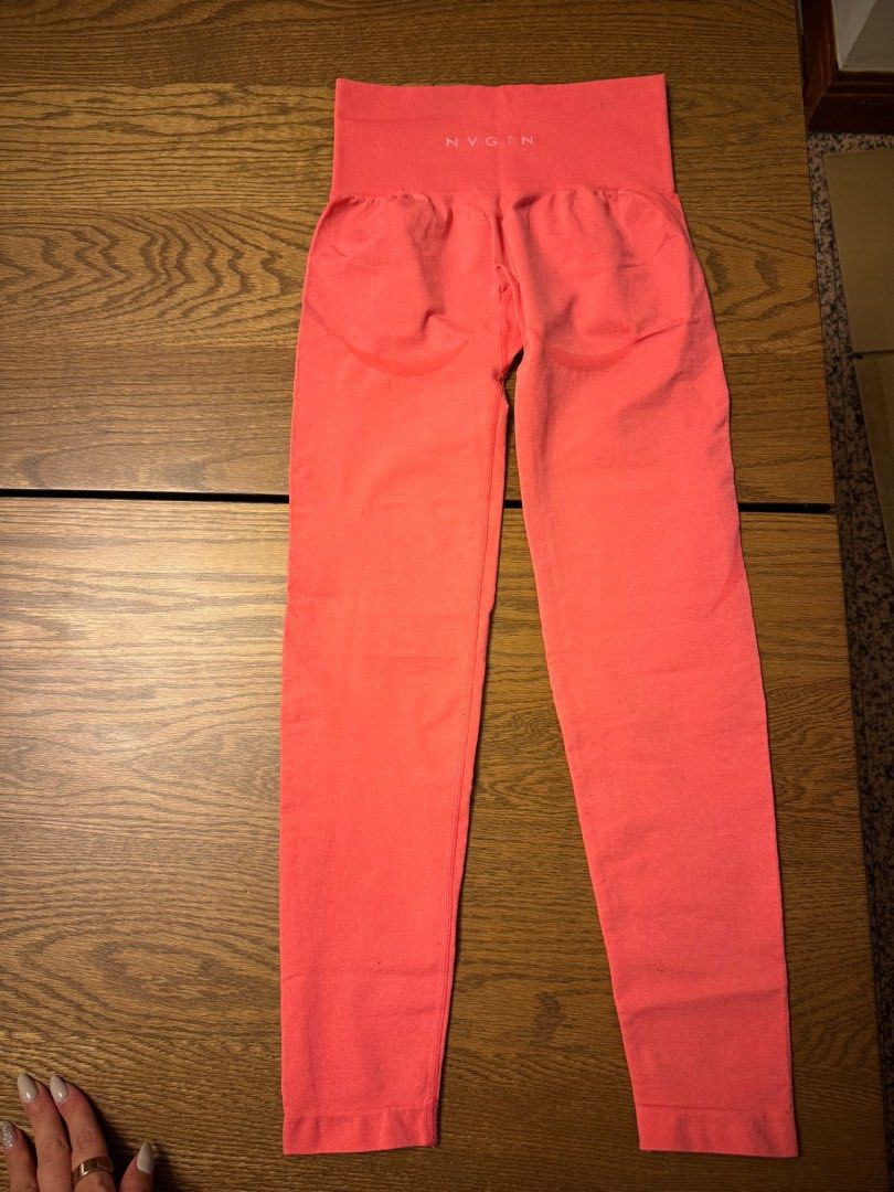 NVGTN Coral Contour Seamless Leggings (Category: Activewear) located in Singapore. Submitted by sarjo495 (Listing ID 1416365431, Image 3). Description: - NVGTN Contour Seamless Leggings - Never worn, bought wrong size https://nvgtn.com/collections/contour-seamless-leggings/products/coral-seamless-leggings.