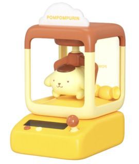 Pompompurin Claw Machine Toy (Sanrio Mystery Box)