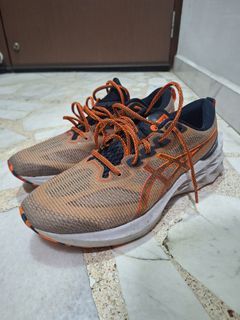 Asics Novablast 2 LE Running Shoes - US 9.5