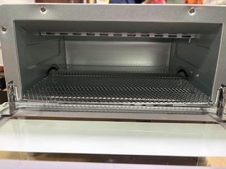 BNIB 8L Toshiba Toaster
