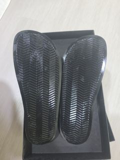 MCM Slides - Black with Green Logo authentic
