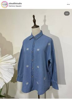 Emma Top / Denim Shirt with Floral Embroidery Cloud 9