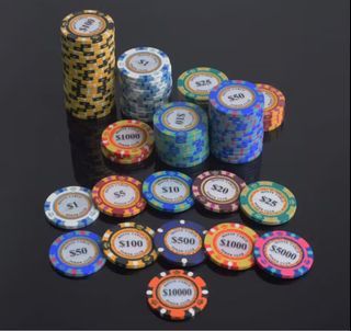 monte carlo gold mahjong/poker chipset