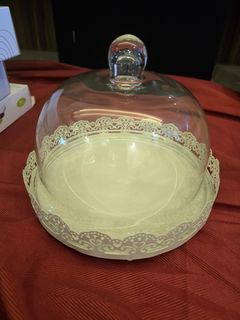 Glass Cake Stand with Decorative Lace Edge