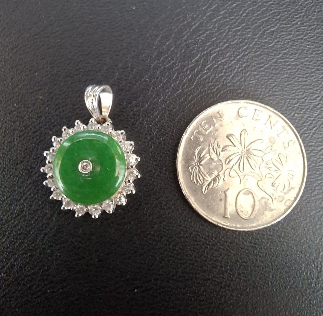 Jade Pendant With Diamonds (Category: Charms) located in Singapore. Submitted by antiquelover33 (Listing ID 1418797546, Image 5). Description: Type A Jadeite From Myanmar Sets With 18k White Gold & Diamond Imperial Green Jadeite Highly Translucent Total Weight 2.22 gm Purchased At $2800 Gemologist Certificate Provided Please View My Other's Ads Too.