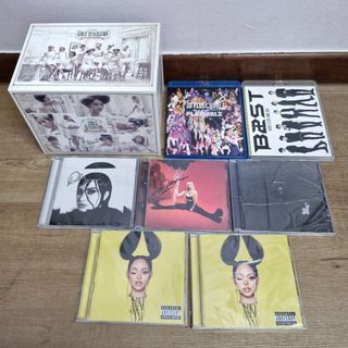 Music CD Blu-ray Bundle (SNSD Demi Lovato Avril Lavigne Bella Poarch Signed Autograph K-pop)