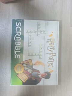 Scrabble limited edition Harry Potter sealed and shrinked