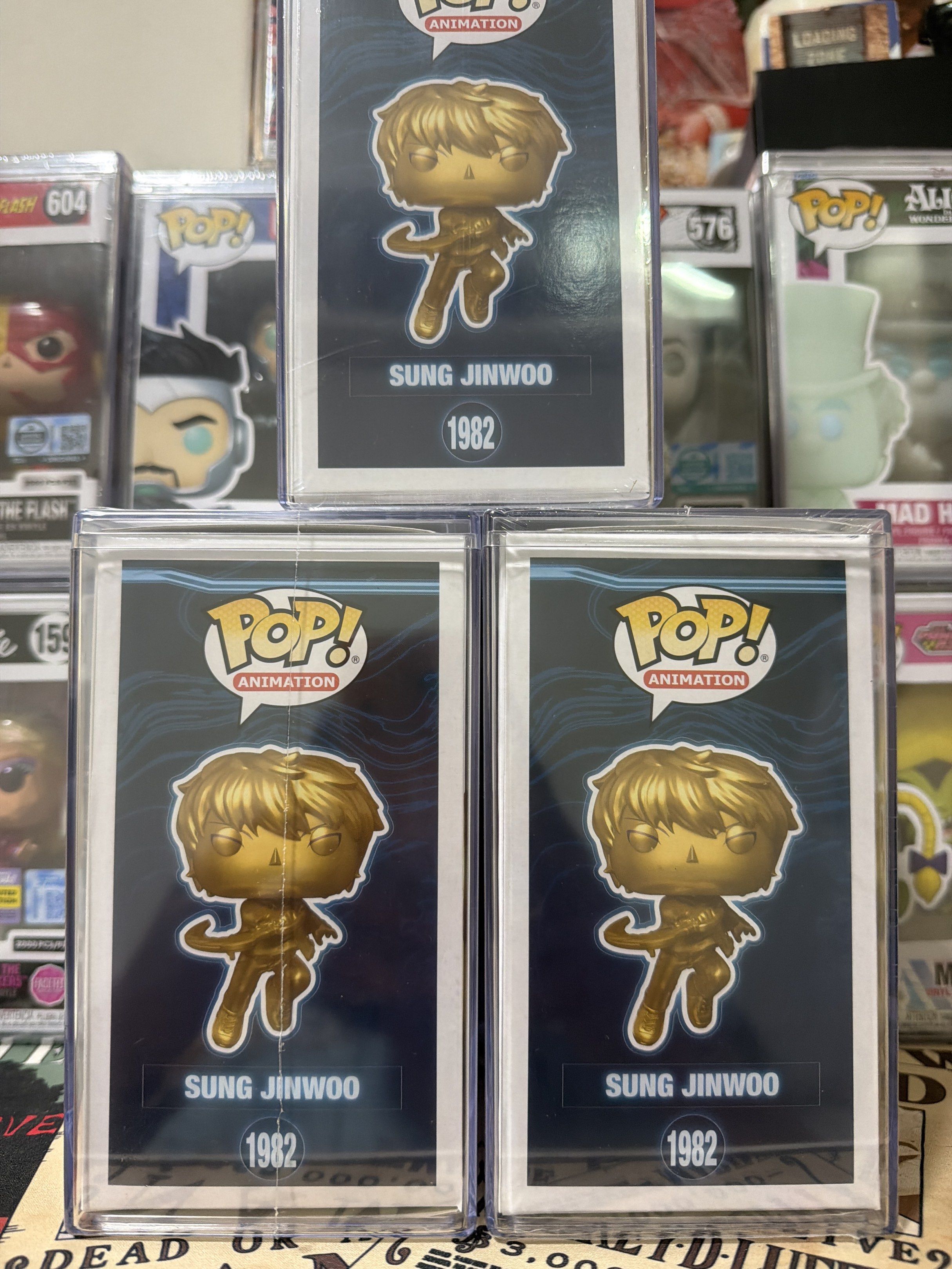 Funko Pop! Animation Solo Leveling Sung Jinwoo (Category: Toy Figures) located in Singapore. Submitted by onepieceisreal (Listing ID 1420632071, Image 4). Description: - Brand new Funko Pop! of Sung Jinwoo from Solo Leveling. - Figure is in its original packaging. - Includes a protective case. - Ideal for collectors and fans. - Multiple units available..