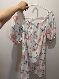 Fayth Floral Off-Shoulder Dress - Medium