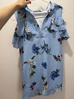 The Stage Walk Floral Striped Cold Shoulder Top - Size S