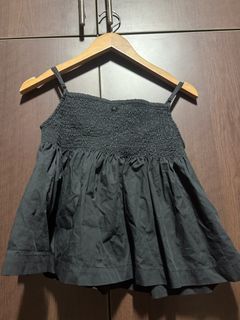 black sleeveless