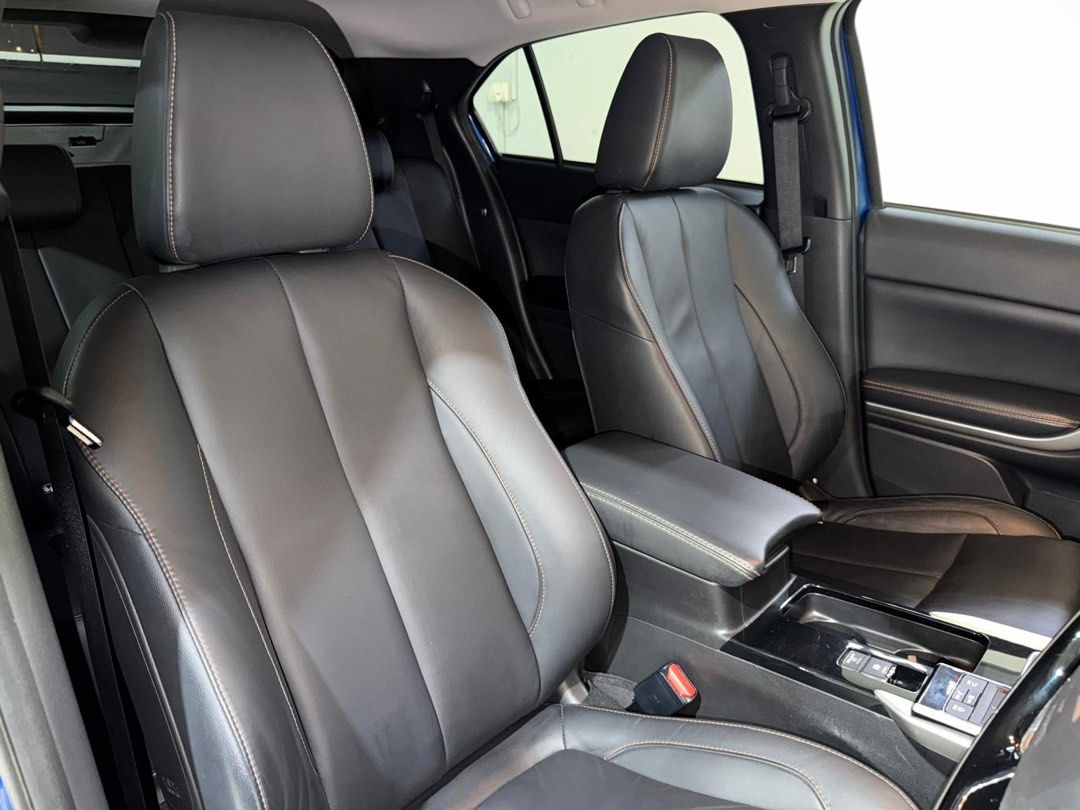 Mitsubishi Eclipse Cross 1.5A Auto (Category: Used Cars) located in Singapore. Submitted by clement18 (Listing ID 1427518705, Image 8). Description: ❇️ Registration date: 25 Nov 2019 ❇️ ✅ 2 years engine & gearbox warranty! ✅ Immaculate condition with no major repairs needed! ✅ Low Engine capacity and low roadtax! ✅ Huge boot space and legroom! ✅ Sportily fitted Type-R bodykit! Features Powerful 1.5l MIVEC turbocharged engine, 8-speed automatic tr