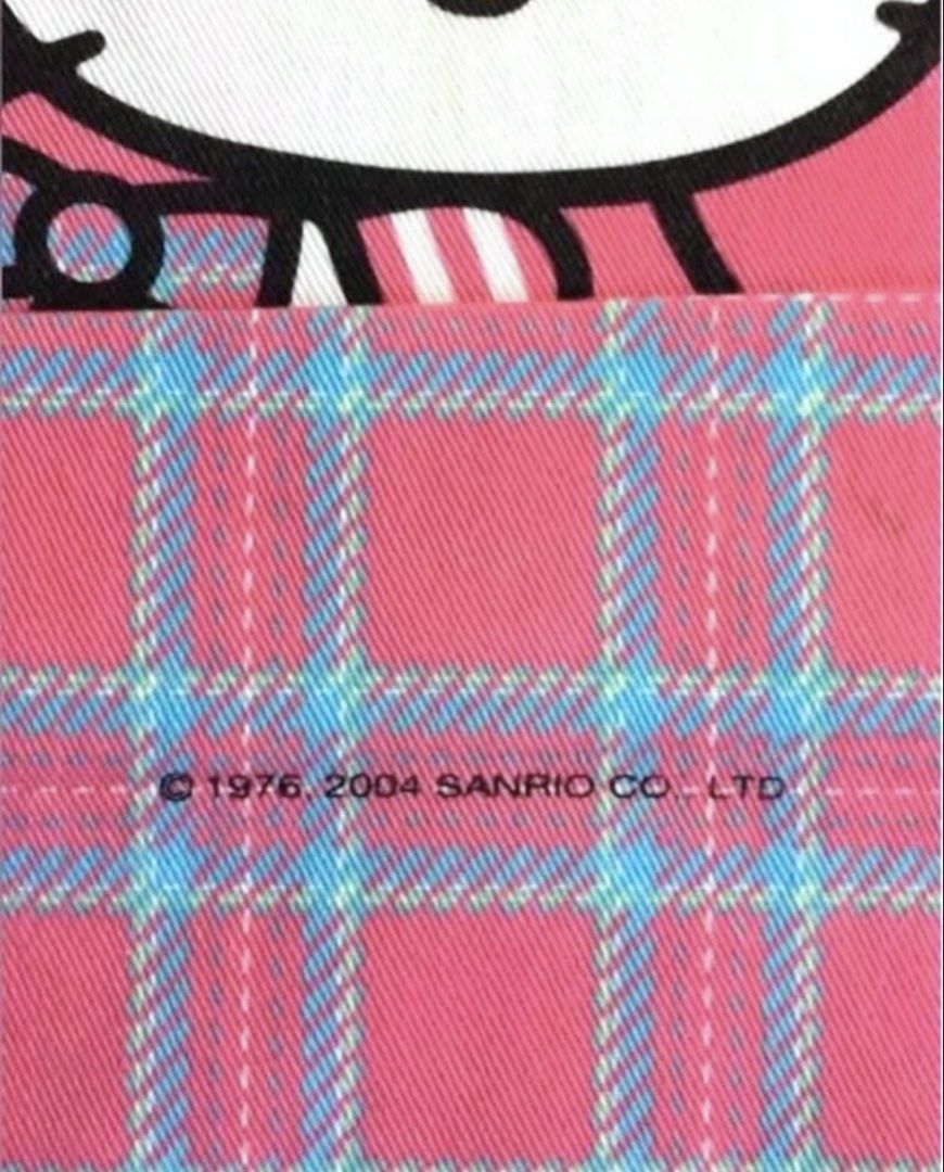 Hello Kitty Drawstring Pouch Bag (Category: Purses & Pouches) located in Singapore. Submitted by wallis1 (Listing ID 1428046418, Image 6). Description: Authentic Sanrio 32.5x30x8.5cm With base Drawstring Made in Japan Lightly used .