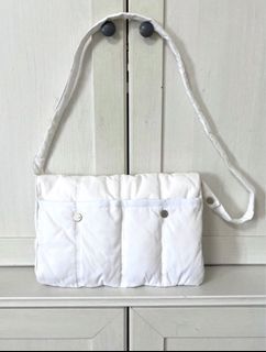 U2 Winter Hand Warming Travel Bag