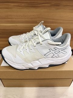 Asics UNPRE ARS Basketball White Sneakers - Size 7.5 US | Euro 40.5