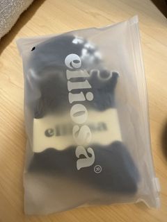 Elliosa Socks - Brand New