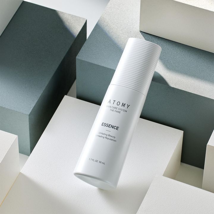 Atomy The Fame Toner, Essence, Lotion, Cream, Eye Cream 艾多美 (Category: Face Care) located in Singapore. Submitted by joyyyyyyy35 (Listing ID 1429431415, Image 5). Description: Atomy The Fame 艾多美 Toner : $22 Essence : $25 Lotion : $22 Nutrition Cream : $22 Eye Cream : $22 Take all: $100 All brand new, unopen Expiry date: 19/02/2028 Meet up: Yew Tee MRT, Tai Seng MRT, Bishan MRT.