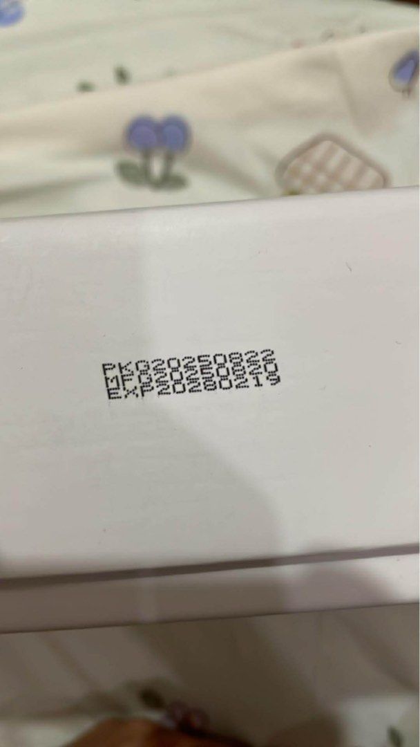 Atomy The Fame Toner, Essence, Lotion, Cream, Eye Cream 艾多美 (Category: Face Care) located in Singapore. Submitted by joyyyyyyy35 (Listing ID 1429431415, Image 7). Description: Atomy The Fame 艾多美 Toner : $22 Essence : $25 Lotion : $22 Nutrition Cream : $22 Eye Cream : $22 Take all: $100 All brand new, unopen Expiry date: 19/02/2028 Meet up: Yew Tee MRT, Tai Seng MRT, Bishan MRT.