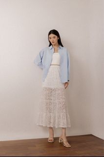Lovet Vianna Lace Tiered Maxi Skirt Petite