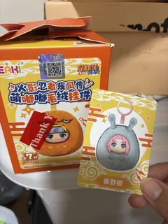 Naruto keychain ( sakura)