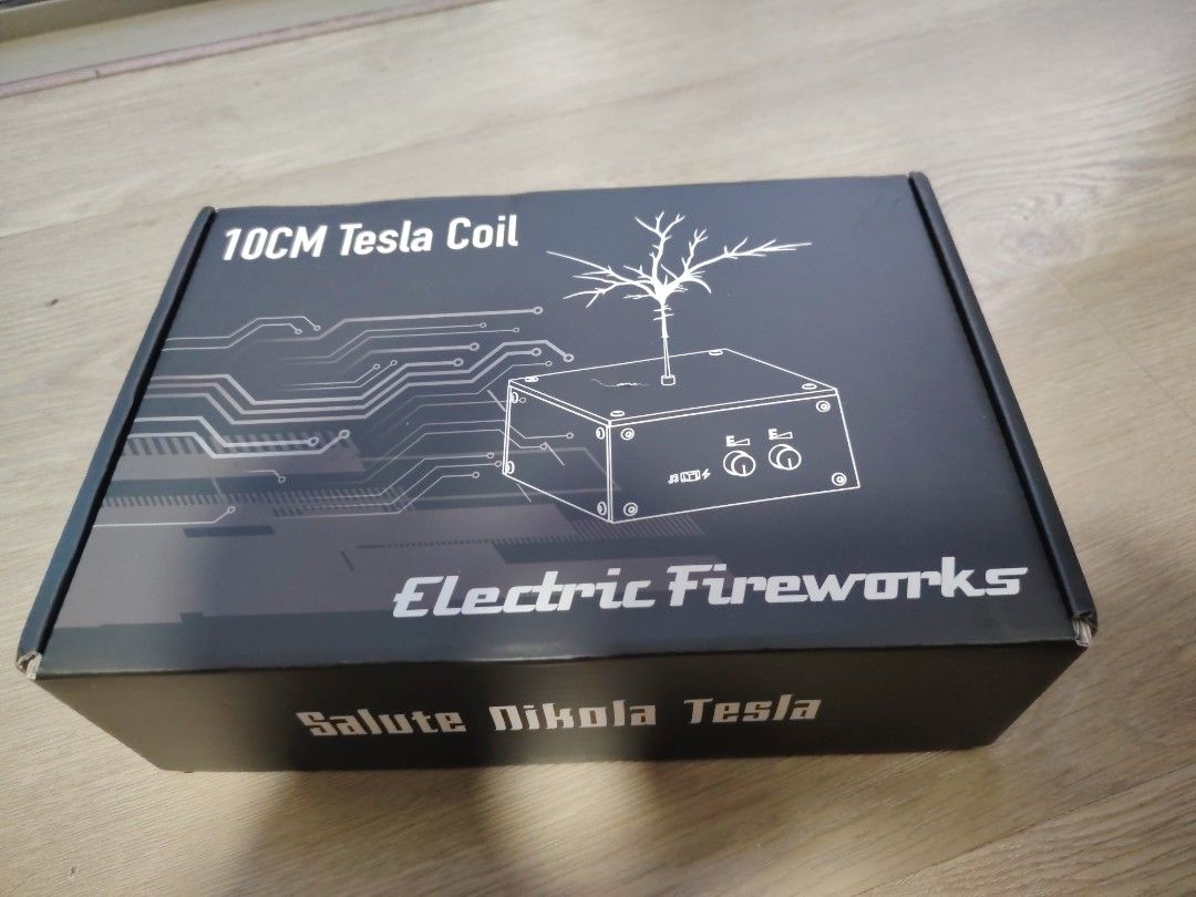 10CM Tesla Coil - Electric Fireworks (Category: Other Electronics) located in Singapore. Submitted by esh00 (Listing ID 1433780837, Image 1). Description: - Brand new 10CM Tesla Coil - Perfect for educational use or display - Includes original packaging - Comes with instructions and power adapter - Creates electric fireworks! - Excellent gift for science lovers.