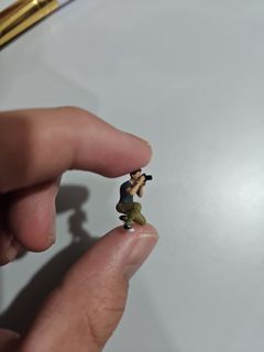 1/64 diorama figure