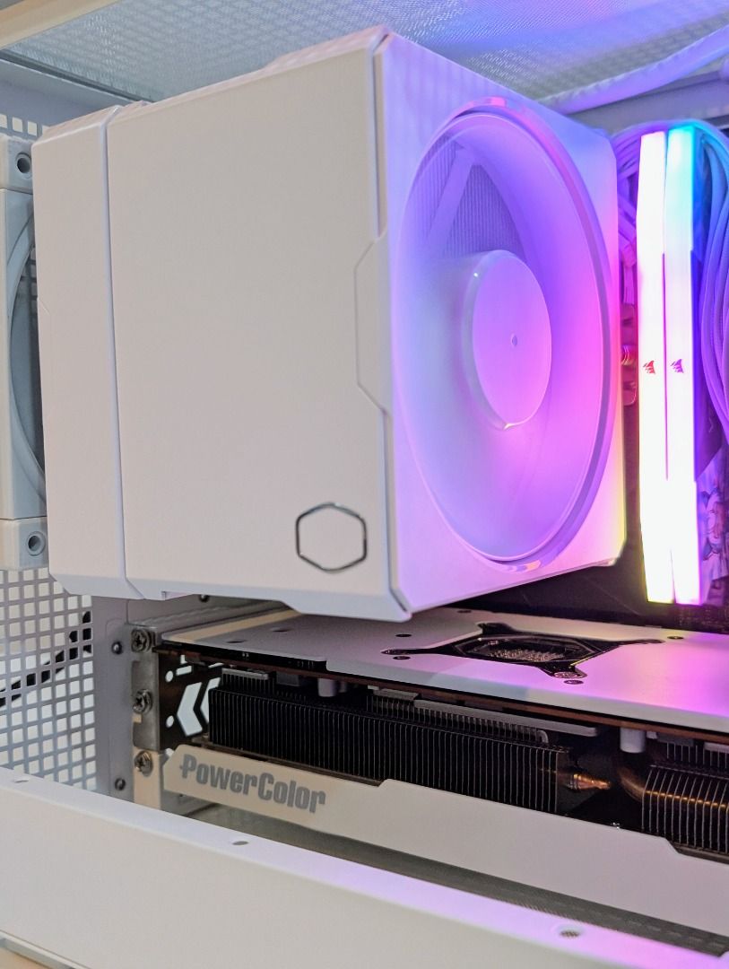 AM5 Mini-ITX Gaming Desktop PC | Ryzen 5 7600 | RX 7700-XT 16GB | 16GB DDR5 | DeepCool CH160 White (Category: Desktops) located in Singapore. Submitted by deus.comp (Listing ID 1430246759, Image 3). Description: 💥Full white aesthetic PC - Case, Cooler, GPU, PSU. 💥Limited-Ed DDR5 6400Mhz Ram with RGB Lighting 💥RX-7700XT punches well with 1080p/1440p easily 💥Small-Factor PSU keeps case clean with cables 💥Wifi Version 6E 💥Last set of a EOL cas