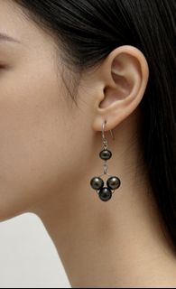 黑珍珠耳坠Black Pearl Drop Earrings