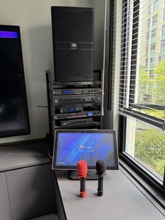 JBL entertainment Karaoke set.