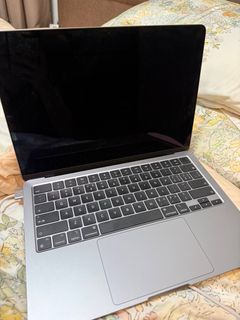 MacBook Air 13-inch M3 (2024)