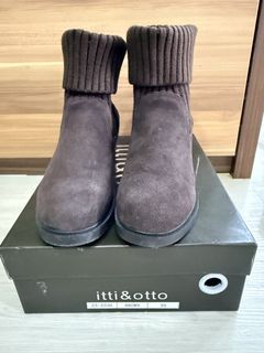 itti & otto Brown Suede Ankle Boots - Size 35