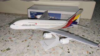 Asiana Airlines Airbus A380-800 Model