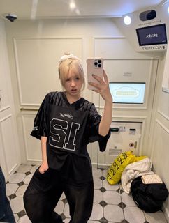 black oversized jersey streetwear baggy